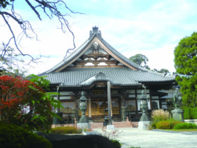 青山忠俊公開基の大龍寺